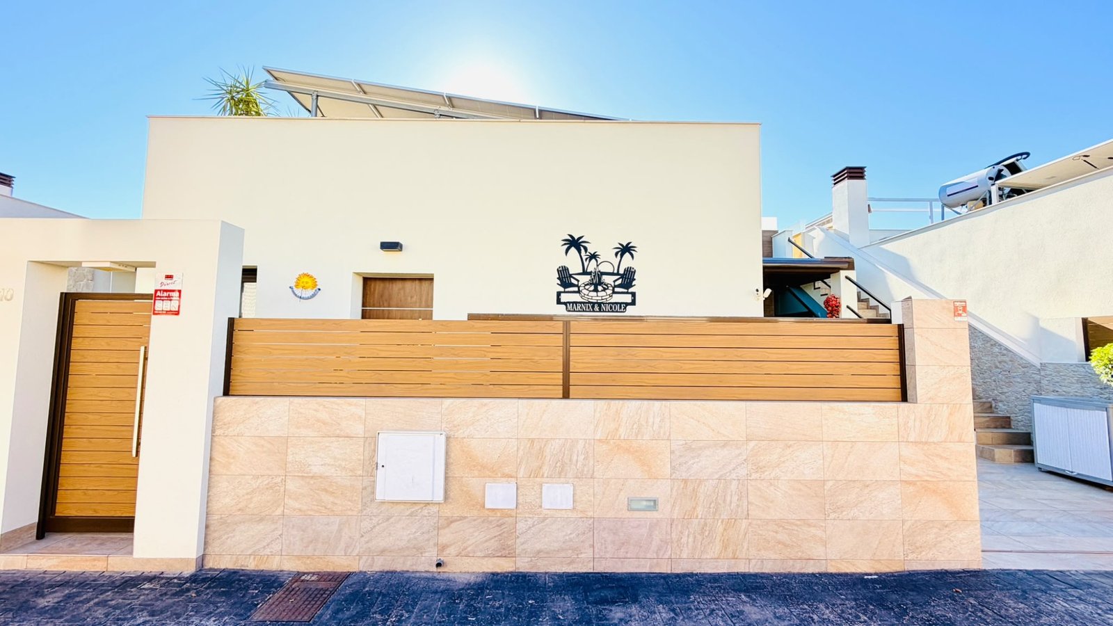 3 Bed 2 Bath Town House in Los Montesinos - Caza De Casa