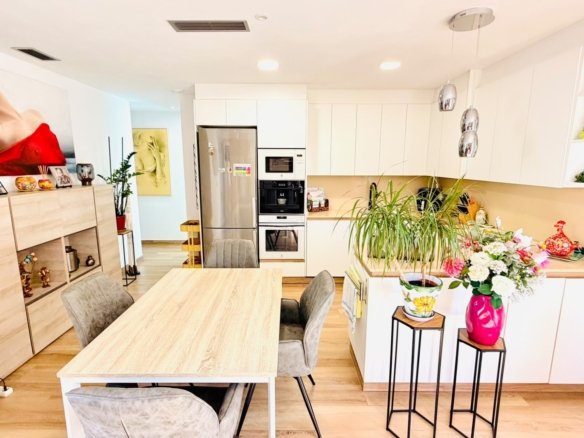 3 Bed 2 Bath Town House in Los Montesinos - Caza De Casa