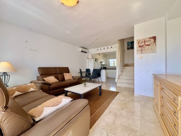 2 Bedroom 2 Bathroom Town House in Orihuela - Caza De Casa