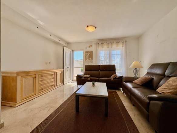 2 Bedroom 2 Bathroom Town House in Orihuela - Caza De Casa