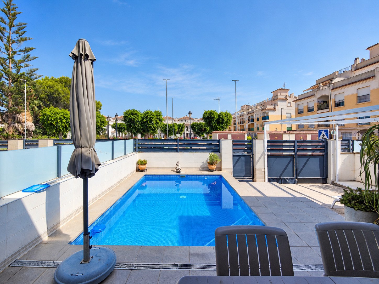 2 Bed 2 Bath Villa in Formentera del Segura - Caza De Casa