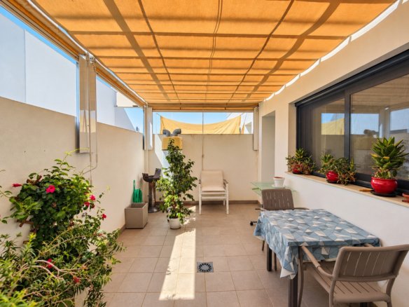 2 Bed 2 Bath Villa in Formentera del Segura - Caza De Casa