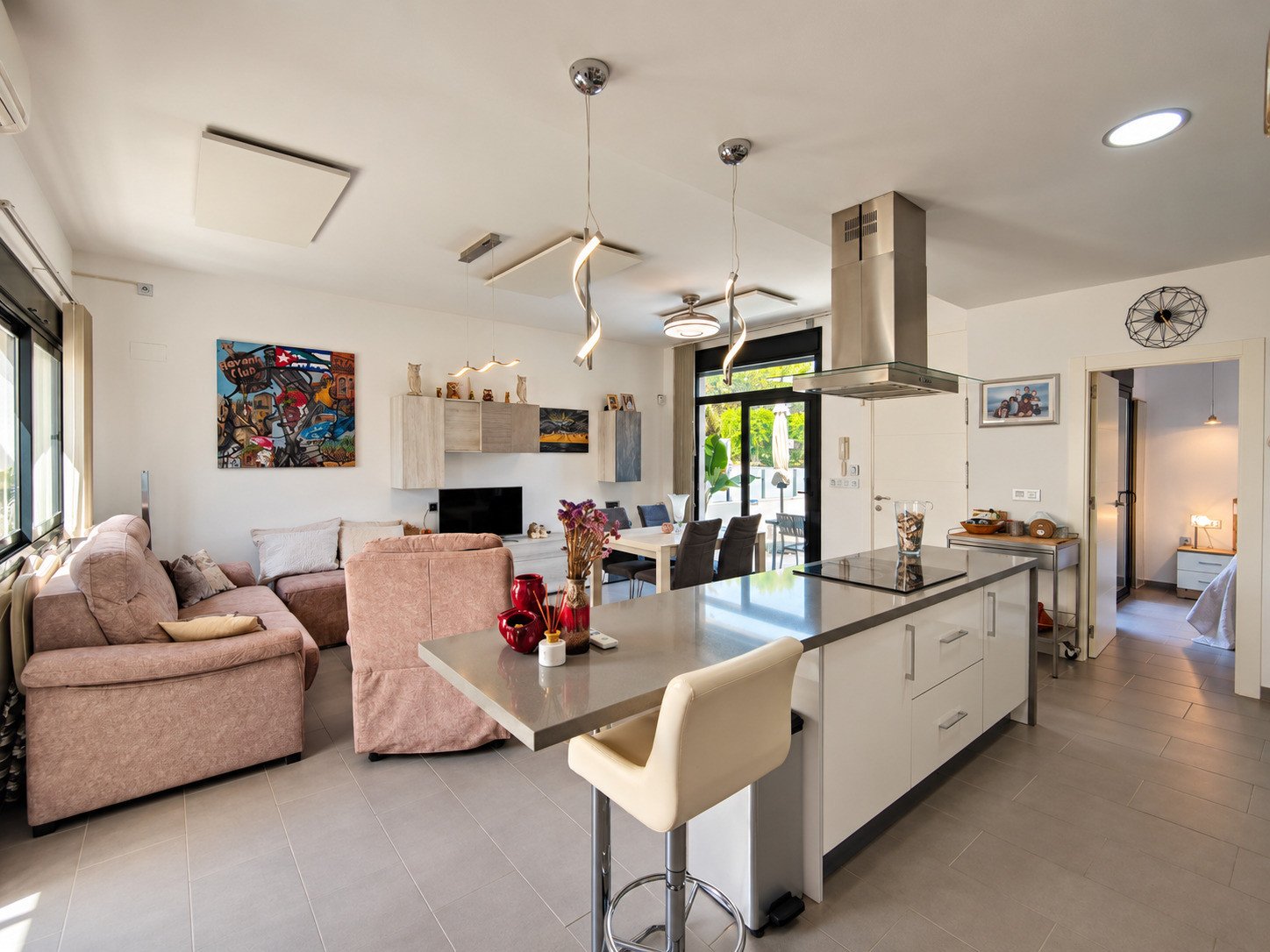 2 Bed 2 Bath Villa in Formentera del Segura - Caza De Casa