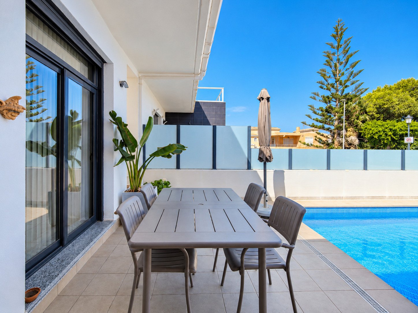 2 Bed 2 Bath Villa in Formentera del Segura - Caza De Casa