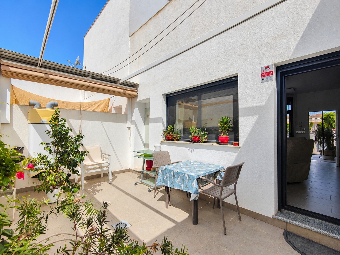 2 Bed 2 Bath Villa in Formentera del Segura - Caza De Casa
