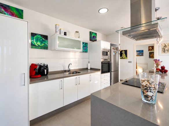 2 Bed 2 Bath Villa in Formentera del Segura - Caza De Casa