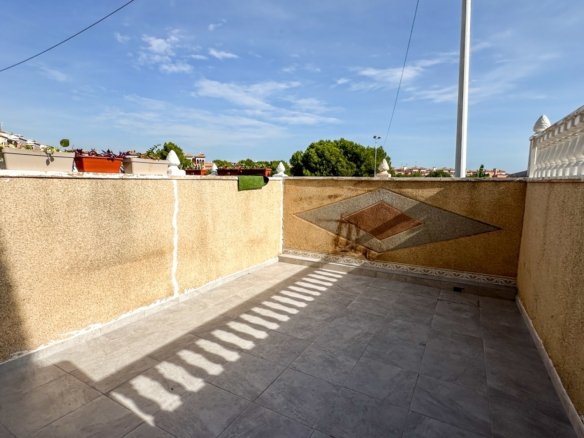 2 Bedroom 2 Bathroom Town House in Orihuela Costa - Caza De Casa