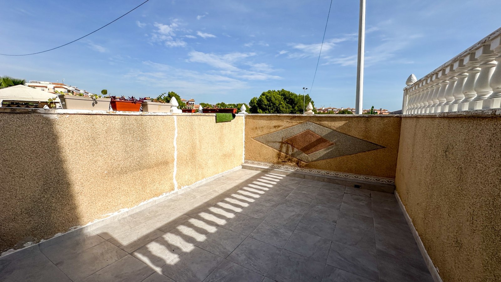 o_1k483i4b4128t10akib21pj1ael1g 2 Bedroom 2 Bathroom Town House in Orihuela Costa - Caza De Casa
