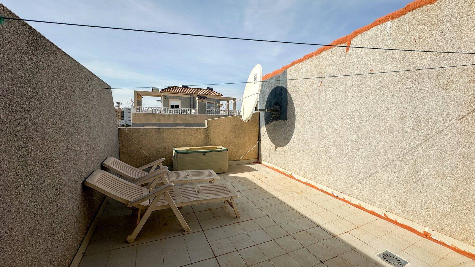 o_1k483ida318fkhpb1gfs1cd81a974l 2 Bedroom 2 Bathroom Town House in Orihuela Costa - Caza De Casa