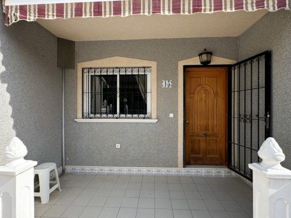 2 Bedroom 2 Bathroom Town House in Orihuela Costa - Caza De Casa