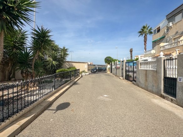 2 Bedroom 2 Bathroom Town House in Orihuela Costa - Caza De Casa