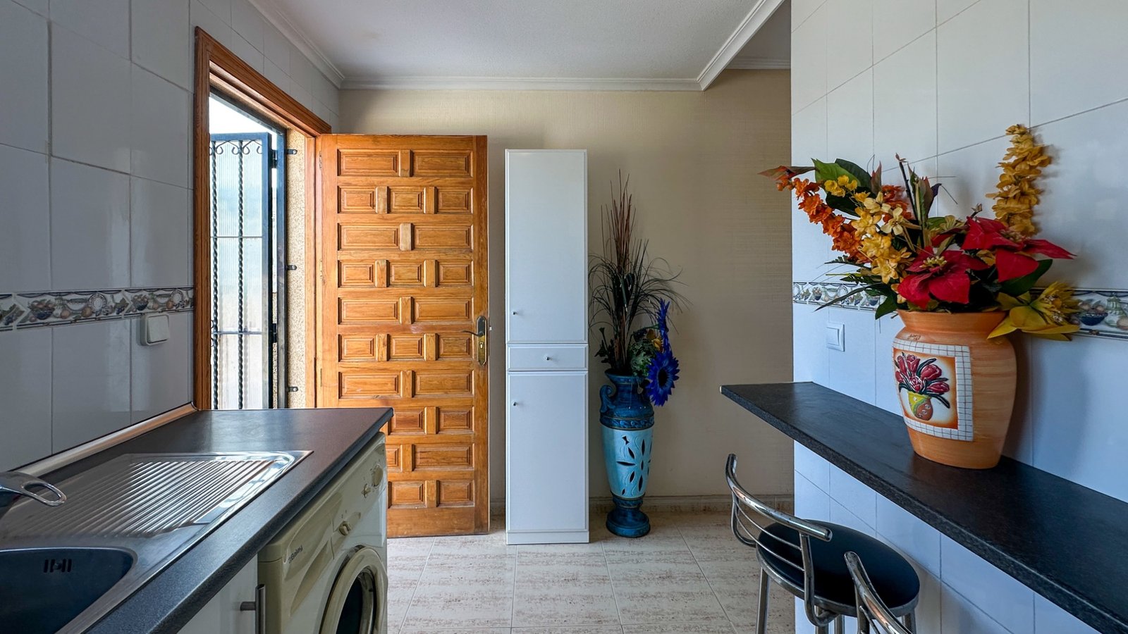 o_1k483ida38rm3kc19l1mm41i8i4e 2 Bedroom 2 Bathroom Town House in Orihuela Costa - Caza De Casa