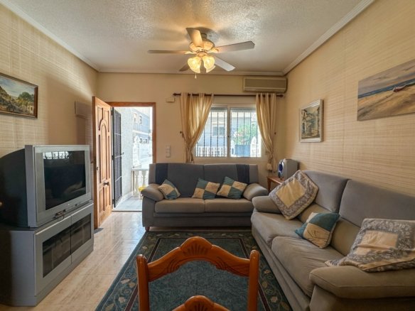 2 Bedroom 2 Bathroom Town House in Orihuela Costa - Caza De Casa