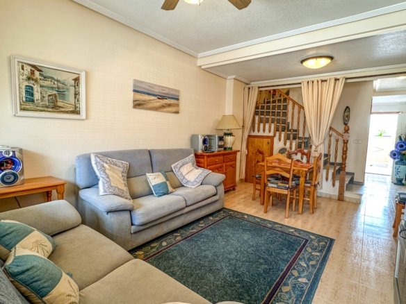 2 Bedroom 2 Bathroom Town House in Orihuela Costa - Caza De Casa