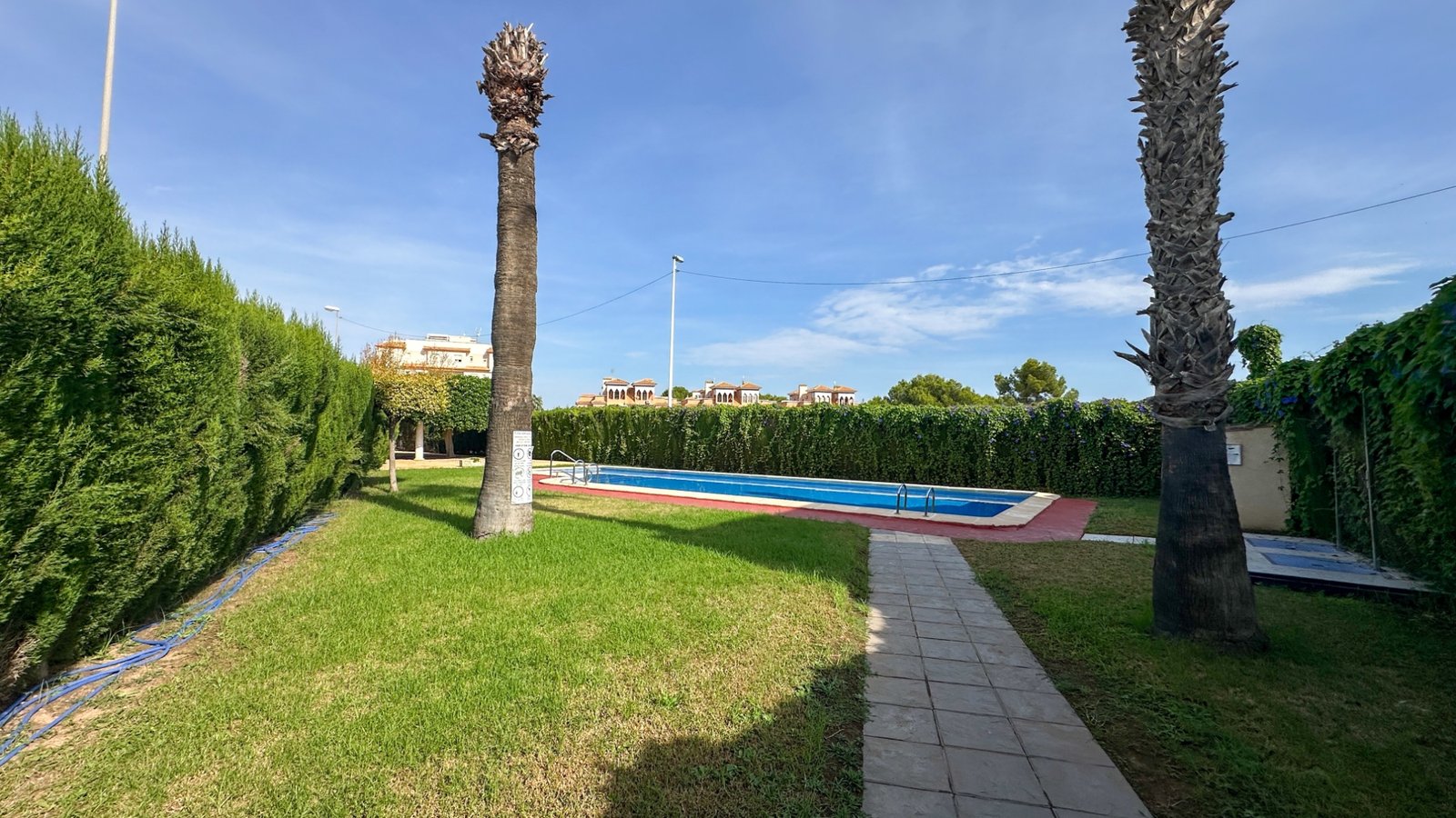 o_1k483ida3hk3q5d1qu4j7j1km4a 2 Bedroom 2 Bathroom Town House in Orihuela Costa - Caza De Casa