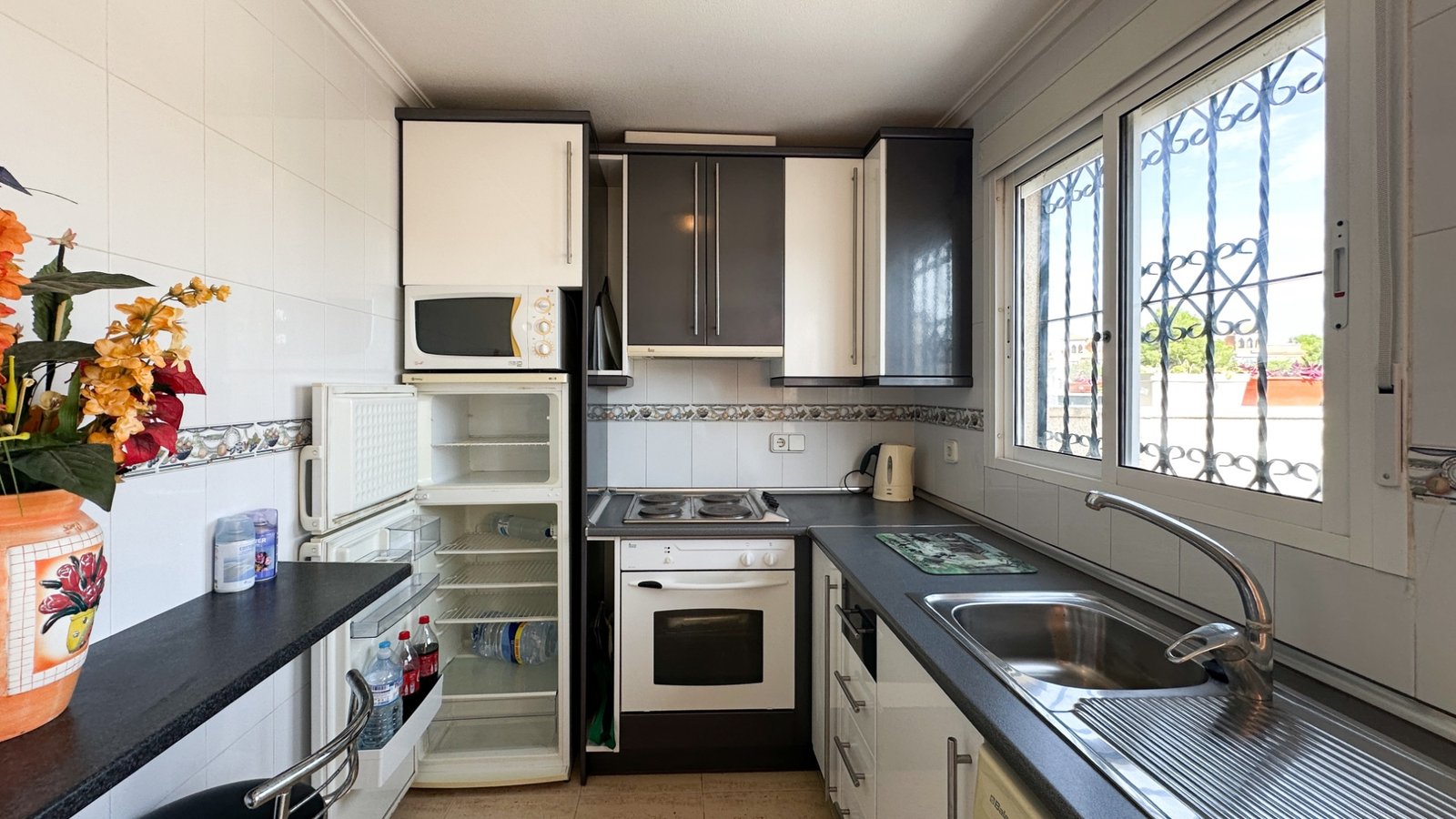o_1k483ida3ietvjm1ehevsg19p53i 2 Bedroom 2 Bathroom Town House in Orihuela Costa - Caza De Casa