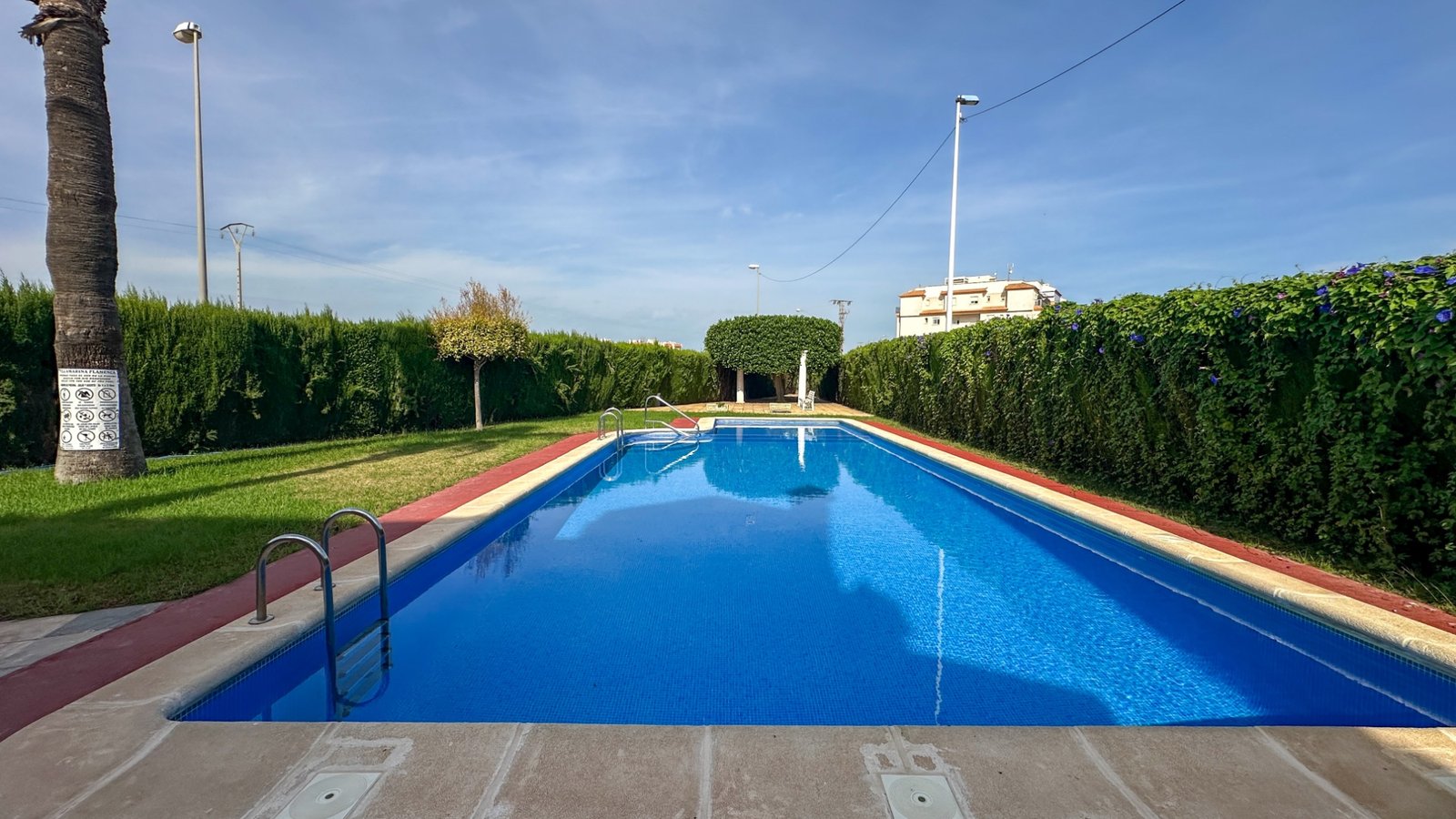 o_1k483ida3kjr1i3pib1caq18du3k 2 Bedroom 2 Bathroom Town House in Orihuela Costa - Caza De Casa