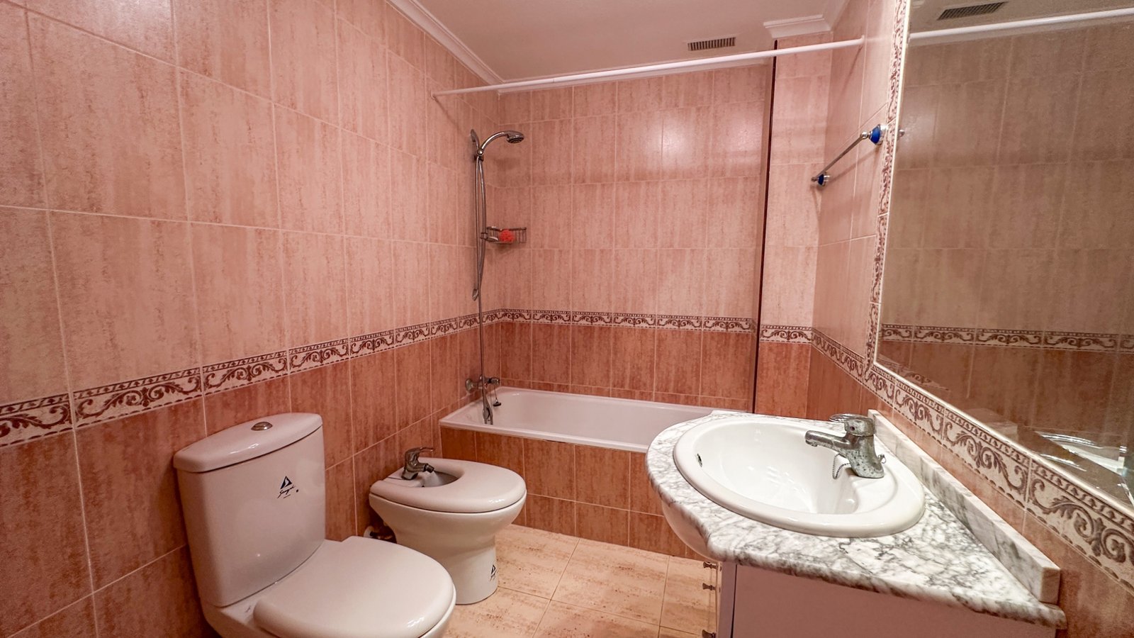 o_1k483ida3losulme8615h51nm63b 2 Bedroom 2 Bathroom Town House in Orihuela Costa - Caza De Casa