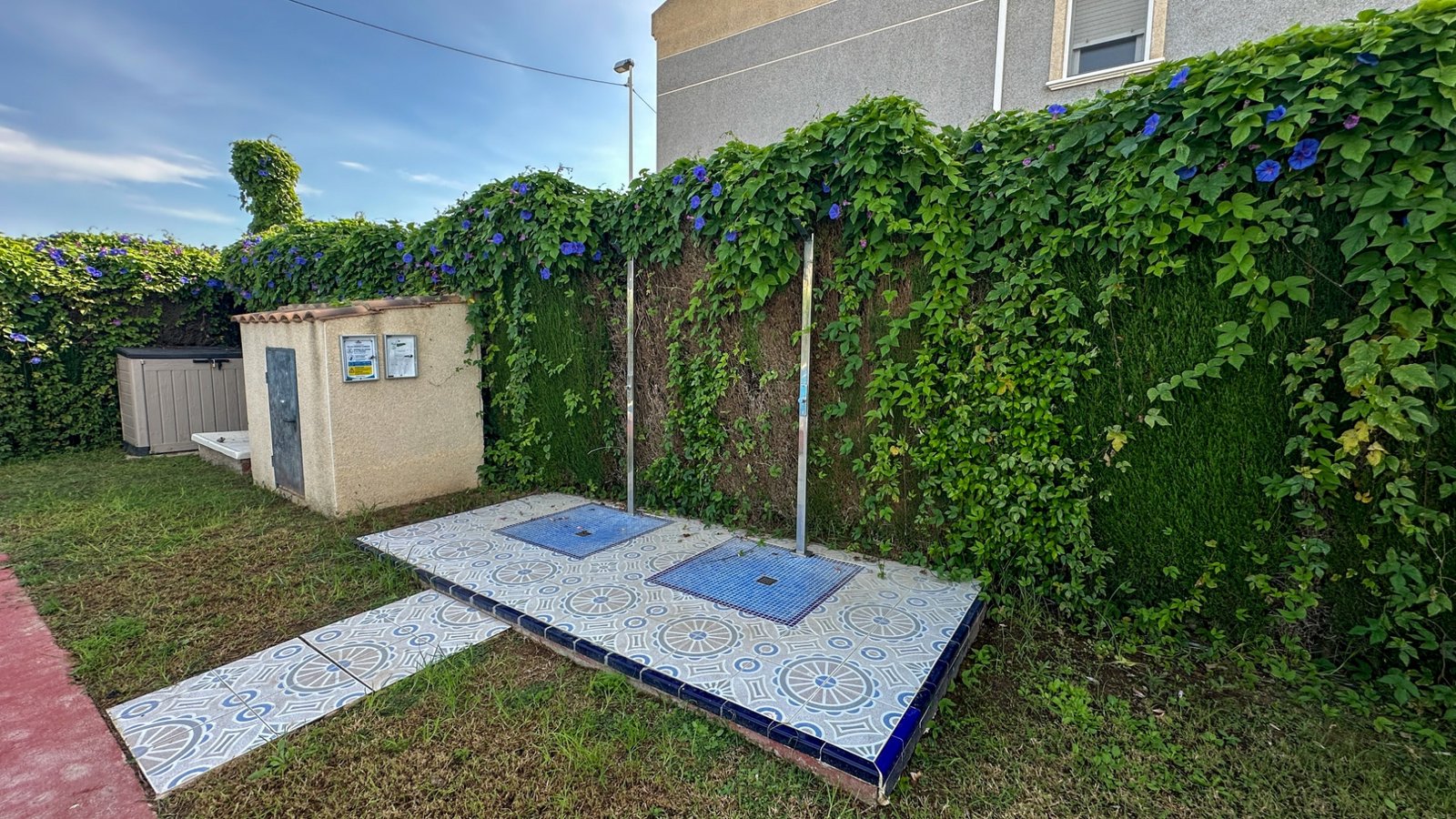 o_1k483ida3snr167ns2o1d502ml49 2 Bedroom 2 Bathroom Town House in Orihuela Costa - Caza De Casa