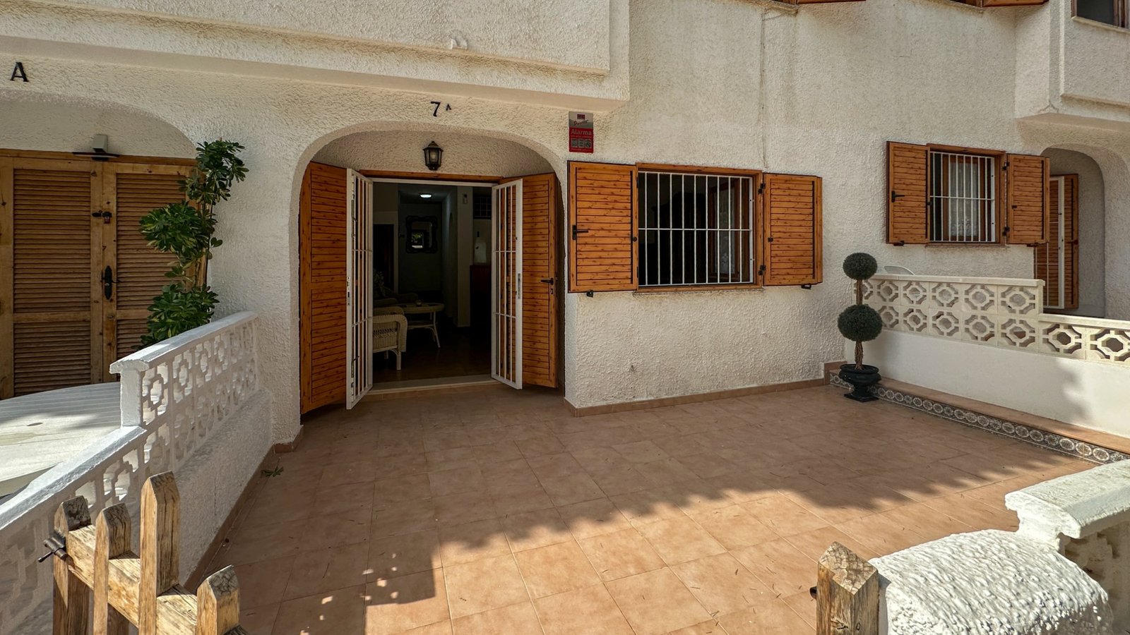 3 Bedroom 2 Bathroom Town House in Orihuela Costa - Caza De Casa