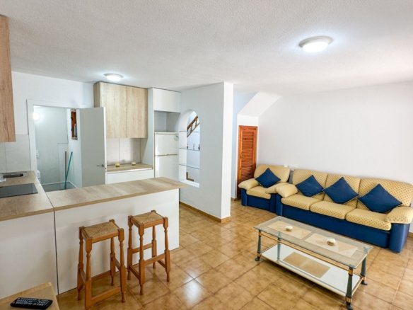 3 Bedroom 2 Bathroom Town House in Orihuela Costa - Caza De Casa