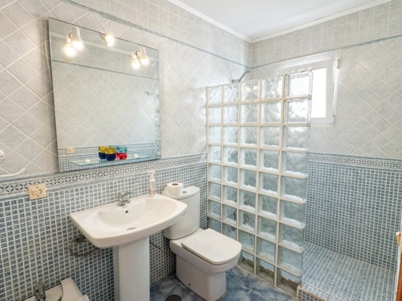 3 Bedroom 2 Bathroom Town House in Orihuela Costa - Caza De Casa