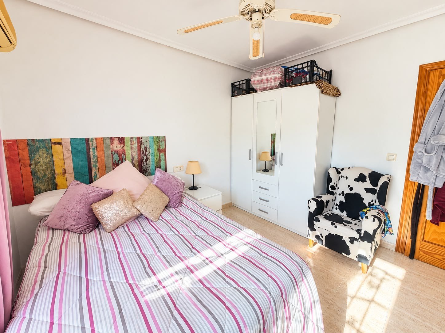 3 Bedroom 2 Bathroom Town House in Alicante - Caza De Casa