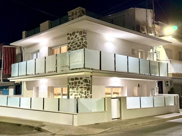 3 Bedroom 2 Bathroom Villa in San Pedro del Pinatar - Caza De Casa