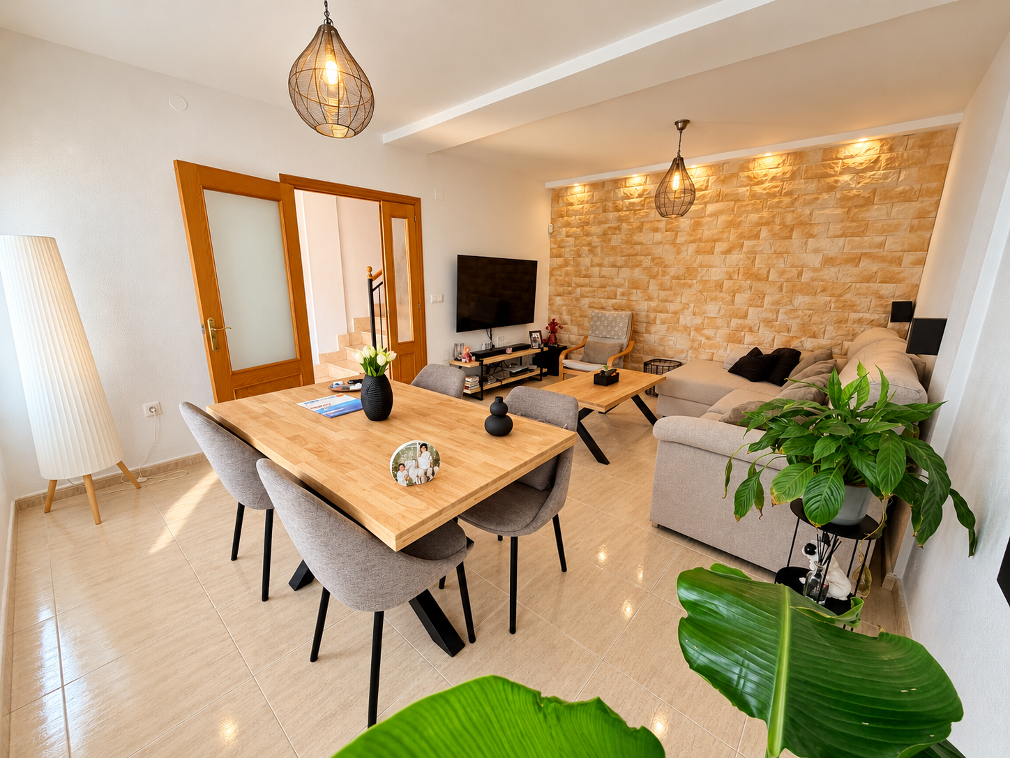 3 Bedroom 2 Bathroom Town House in Daya Nueva - Caza De Casa