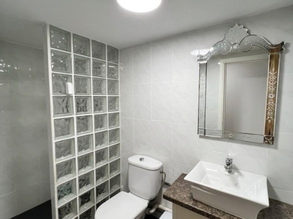 3 Bedroom 2 Bathroom Town House in Torrevieja - Caza De Casa
