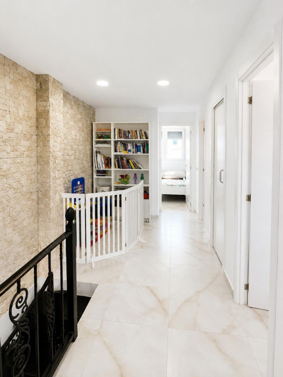 3 Bedroom 2 Bathroom Town House in Torrevieja - Caza De Casa