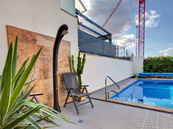 3 Bedroom 3 Bathroom Villa in Bigastro - Caza De Casa
