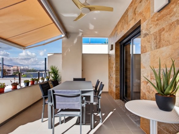 3 Bedroom 3 Bathroom Villa in Bigastro - Caza De Casa