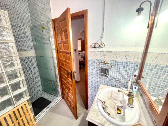 3 Bedroom 2 Bathroom Country House in Orihuela - Caza De Casa