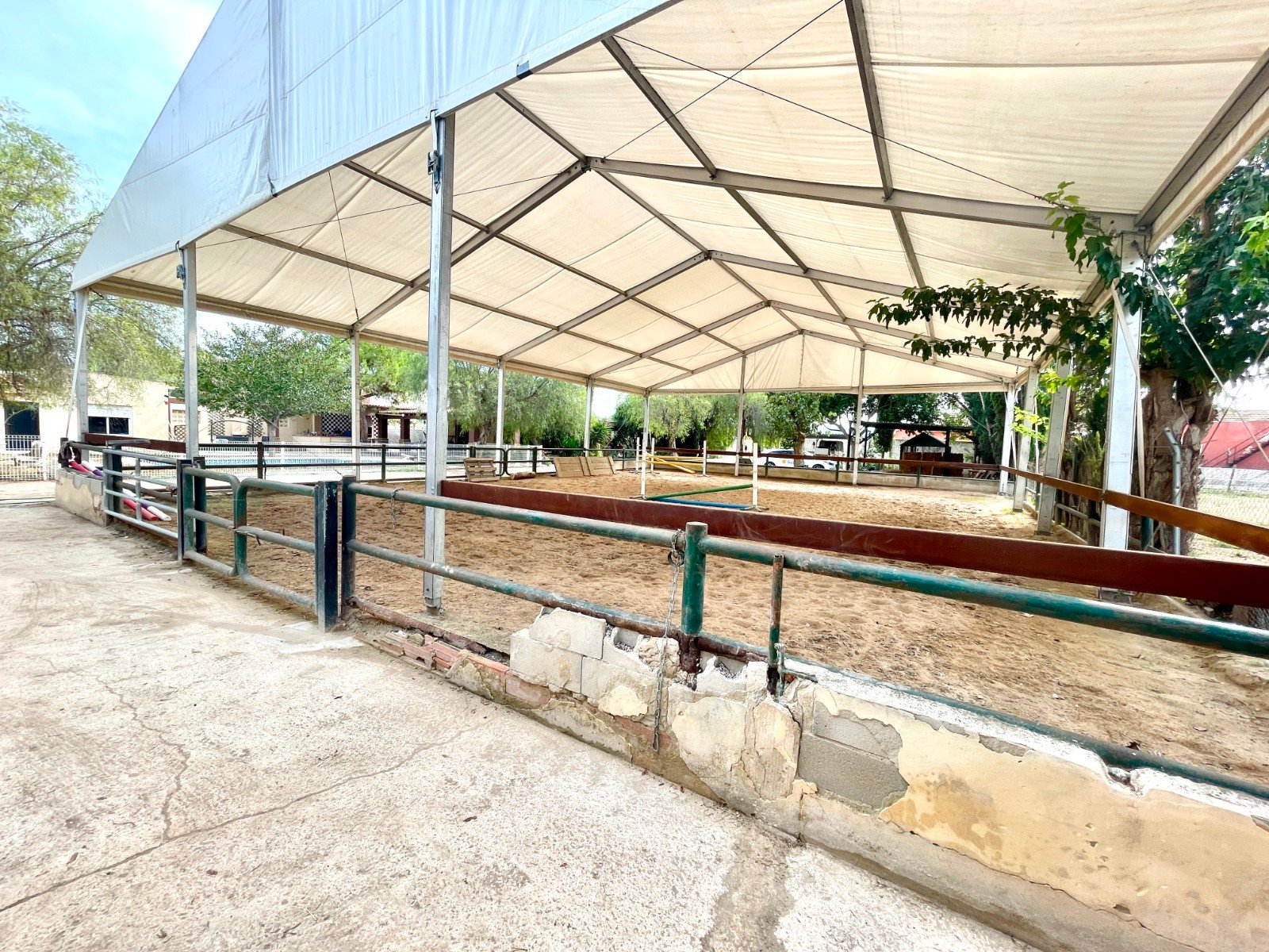 3 Bedroom 2 Bathroom Country House in Orihuela - Caza De Casa