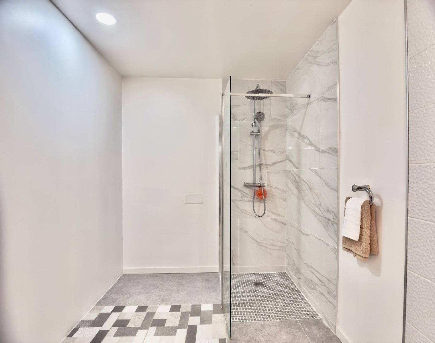 o_1k5cq8kem1q1s1blb1r051rnh14oo3k 3 Bedroom 2 Bathroom Villa in Orihuela Costa - Caza De Casa