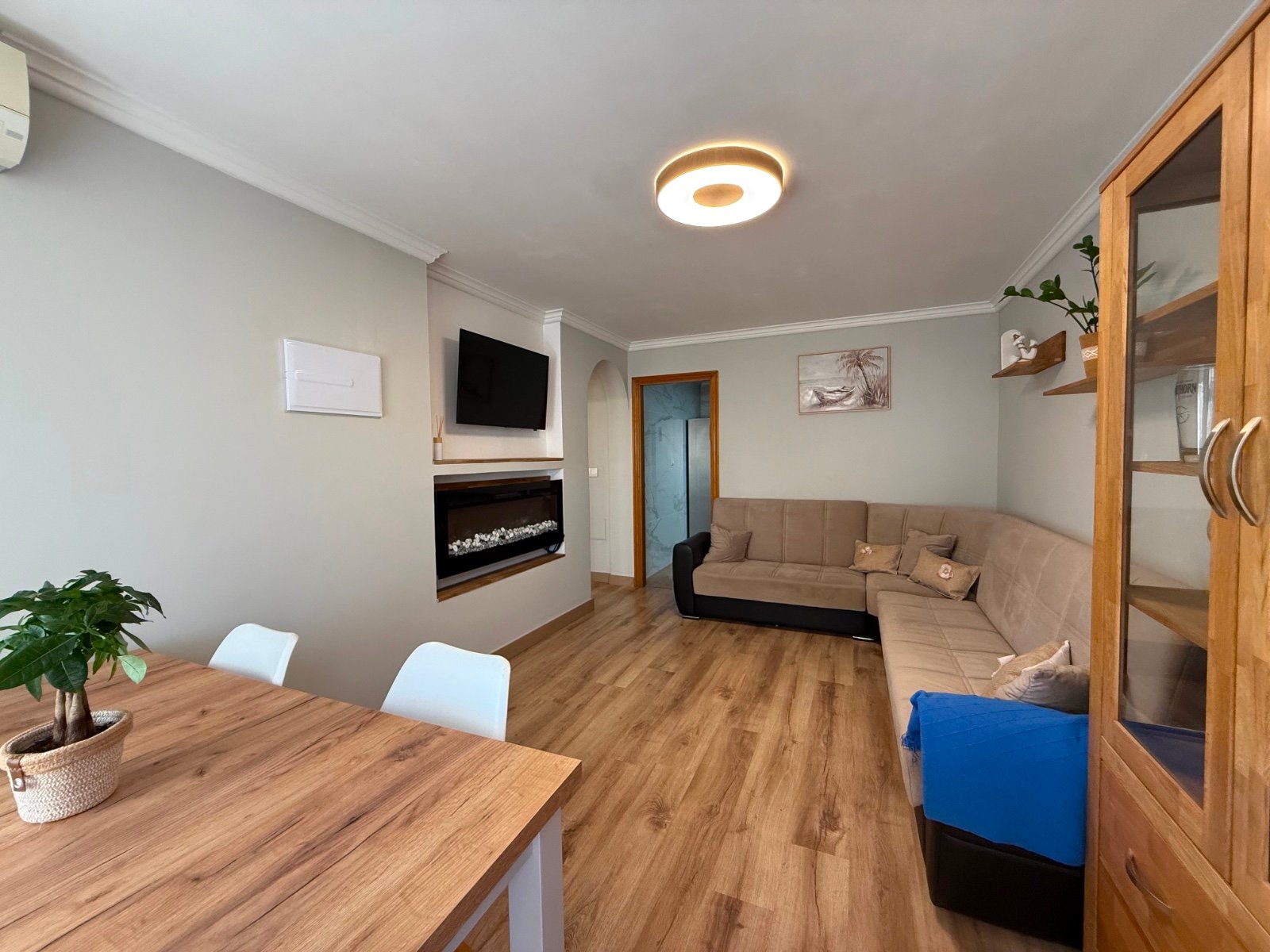 o_1k5cq8kemot4kss1dep1o6k133b2t 3 Bedroom 2 Bathroom Villa in Orihuela Costa - Caza De Casa