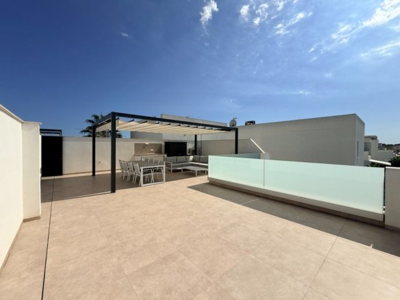 3 Bedroom 2 Bathroom Villa in San Javier - Caza De Casa