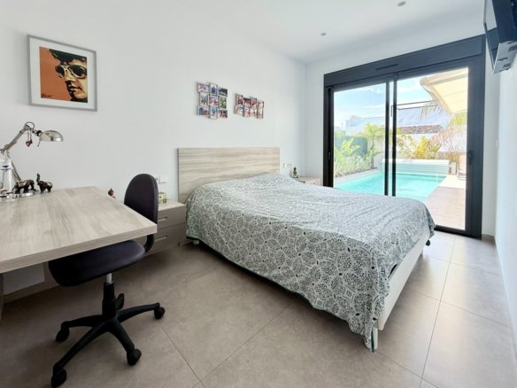 3 Bedroom 2 Bathroom Villa in San Javier - Caza De Casa