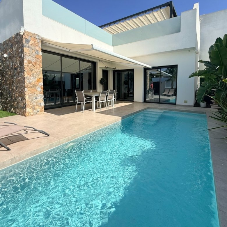 3 Bedroom 2 Bathroom Villa in San Javier - Caza De Casa