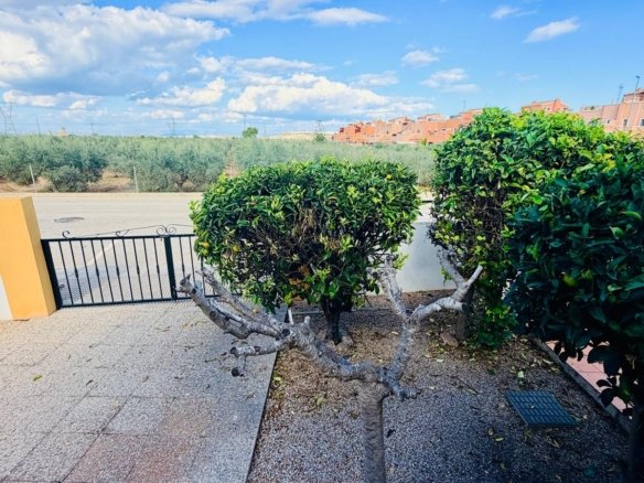 3 Bedroom 2 Bathroom Villa in Los Montesinos - Caza De Casa