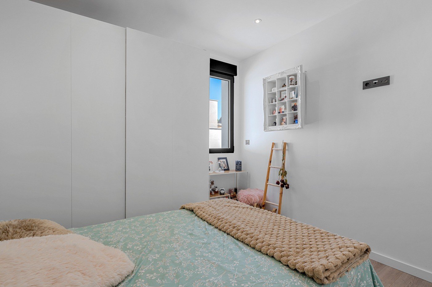 o_1k5sparpb10e0ul61eu7p421i2l3o 4 Bedroom 2 Bathroom Villa in Fortuna - Caza De Casa
