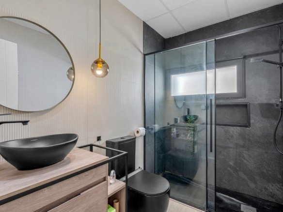 4 Bedroom 2 Bathroom Villa in Fortuna - Caza De Casa