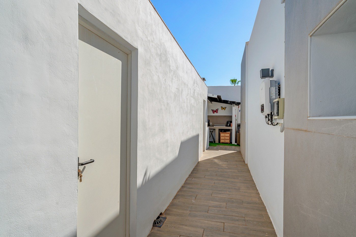 o_1k5sparpbbps6c81n4m150514mo3m 4 Bedroom 2 Bathroom Villa in Fortuna - Caza De Casa