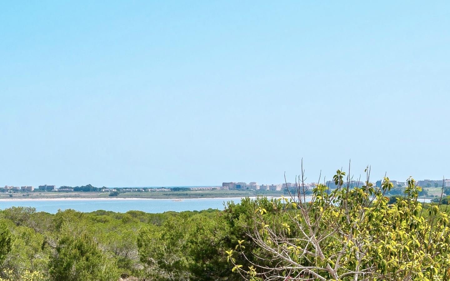 3 Bedroom 2 Bathroom Town House in Torrevieja - Caza De Casa