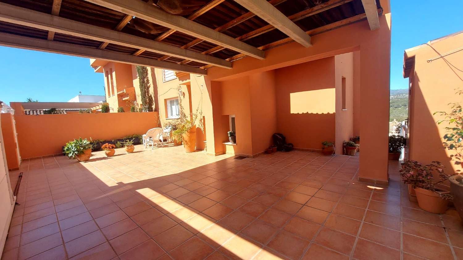 4 Bedroom 3 Bathroom Villa in Calpe - Caza De Casa