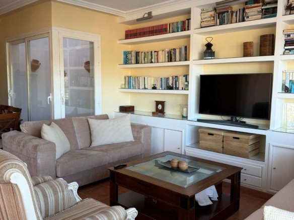 4 Bedroom 3 Bathroom Villa in Calpe - Caza De Casa
