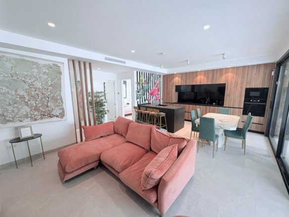 4 Bed 4 Bath Villa in Torre Pacheco - Caza De Casa
