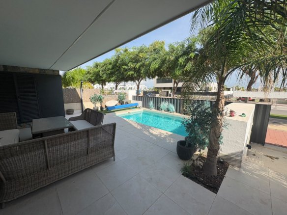 4 Bed 4 Bath Villa in Torre Pacheco - Caza De Casa