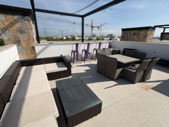 4 Bed 4 Bath Villa in Torre Pacheco - Caza De Casa